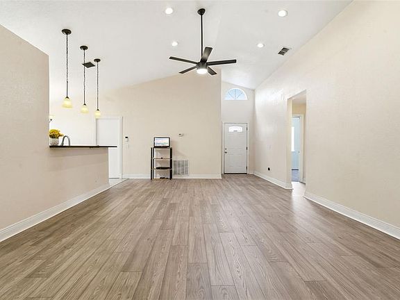 5th image of 1238 COURTLAND BOULEVARD