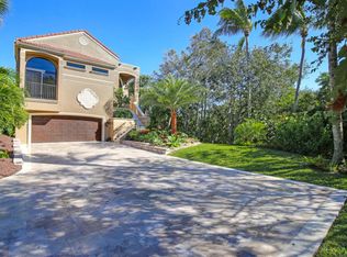 13316 Mangrove Isle Dr, Palm Beach Gardens, FL 33410