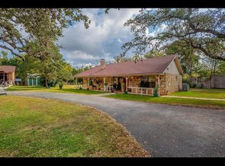 400 Ledgerock Rd, Wimberley, TX 78676