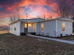 406 N Main St, Jackson Center, OH 45334