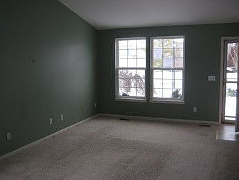 2nd image of 1559 Meadow Ridge Dr #D