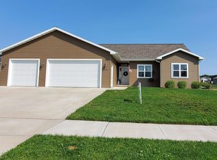 1555 Webster Way, Waupaca, WI 54981