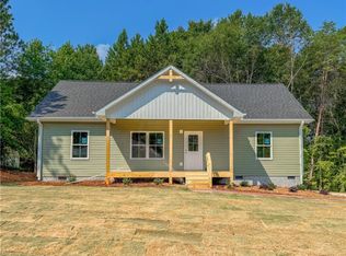 317 Doyle St, Westminster, SC 29693