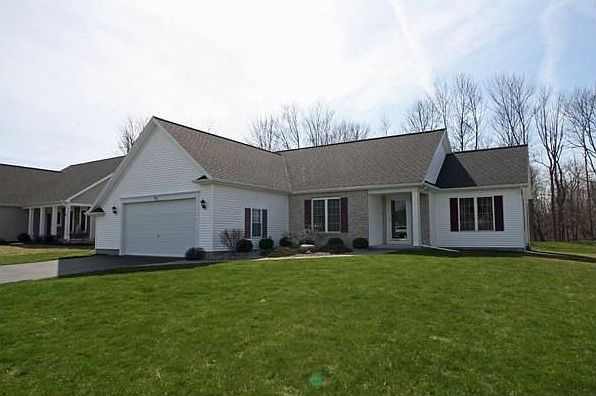 1st image of 72 Carrie Marie Ln