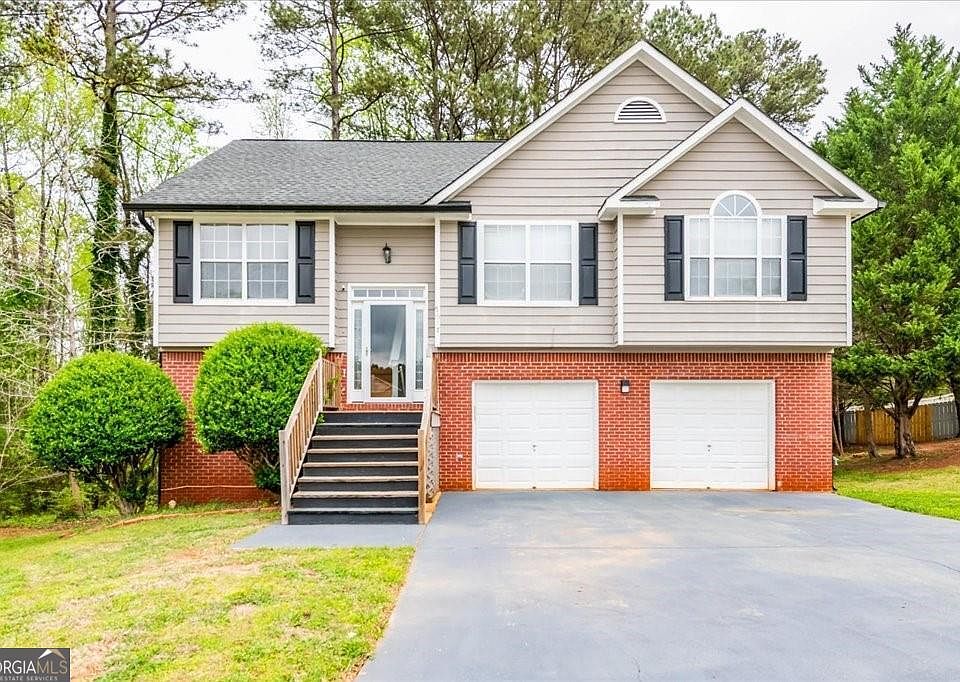 1st image of 7617 Lakemoor Dr