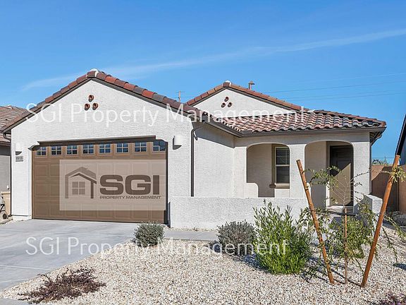 8918 W Palo Verde Dr-large-002-004-8918 W Palo Verde-1500x845-72dpi_03282023