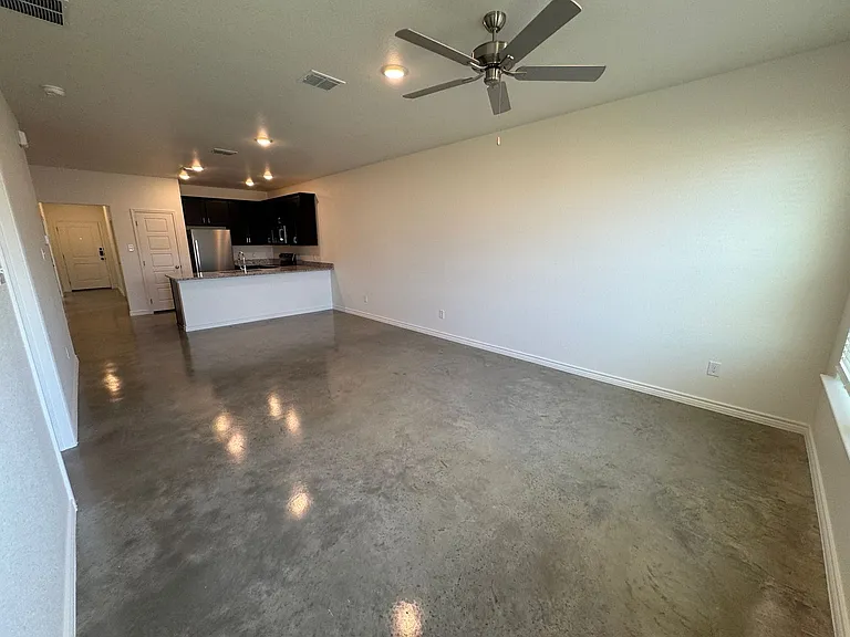 636 Pacific Crest Trl — Photo 9
