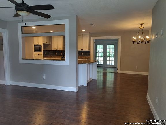3rd image of 514 Weizmann St