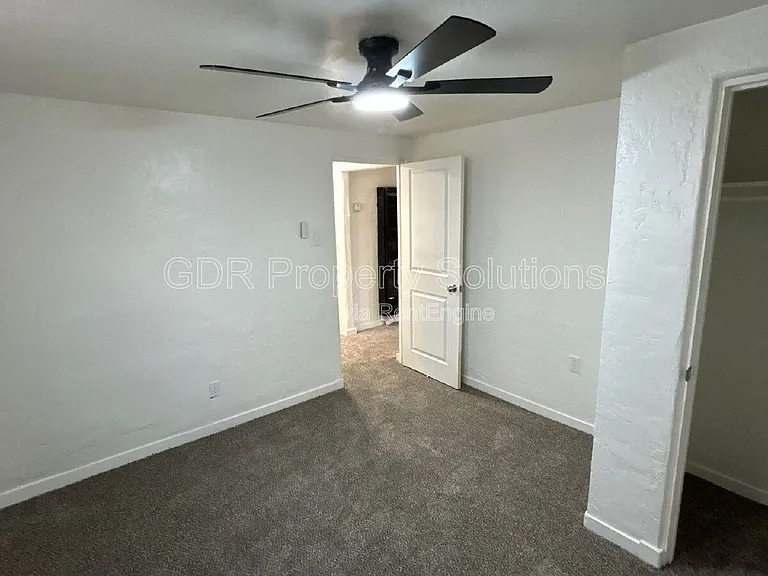 3209 Burton Ave SE #3219-1/2 — Photo 14