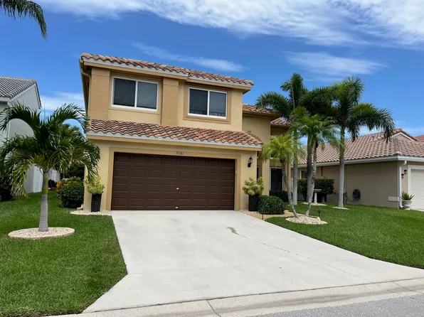 7381 Chesapeake Circle, Boynton Beach, FL 33436