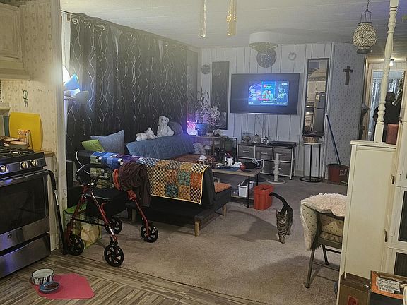 5th image of 2221 Muldoon Rd #645
