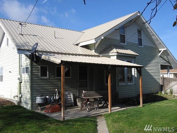 5th image of 1315 Washington St
