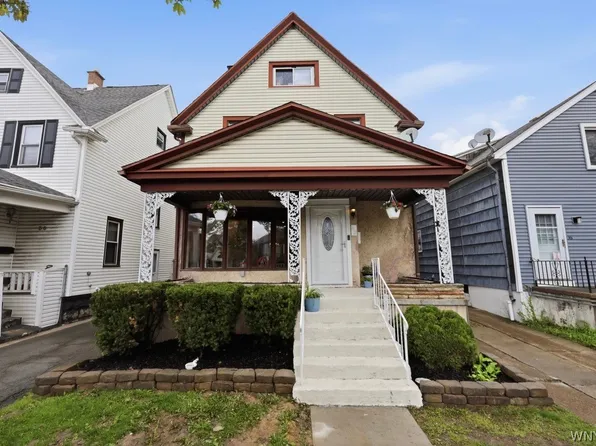 32 Euclid Ave, Kenmore, NY 14217