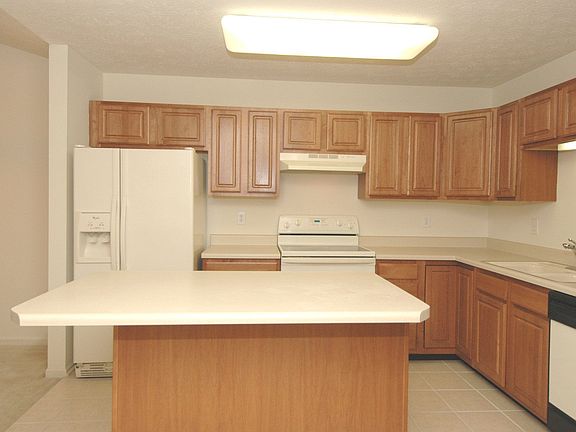 2nd image of 5449 Kelvington Ln