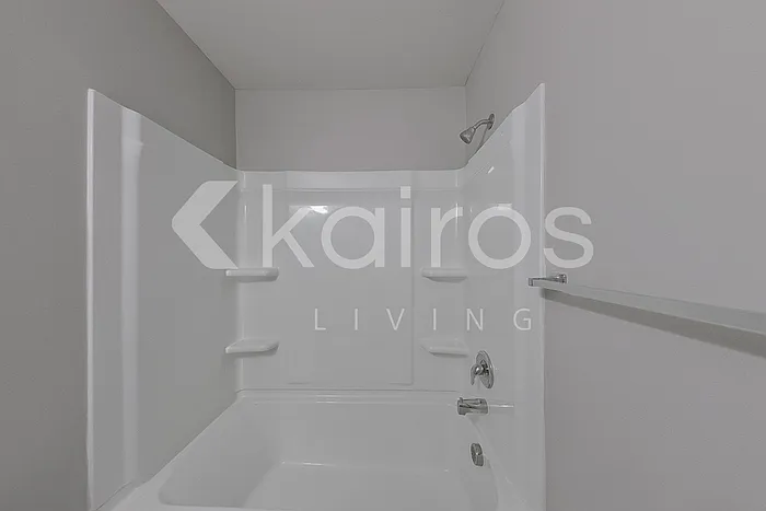 318 Sunrise Cir — Photo 8