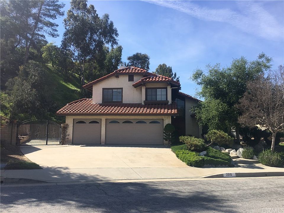 1st image of 2515 Saleroso Dr