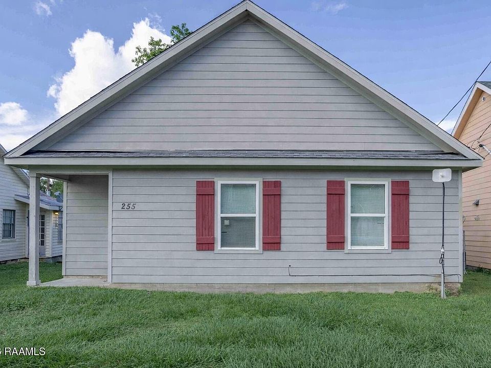 1st image of 255 Chatrian St