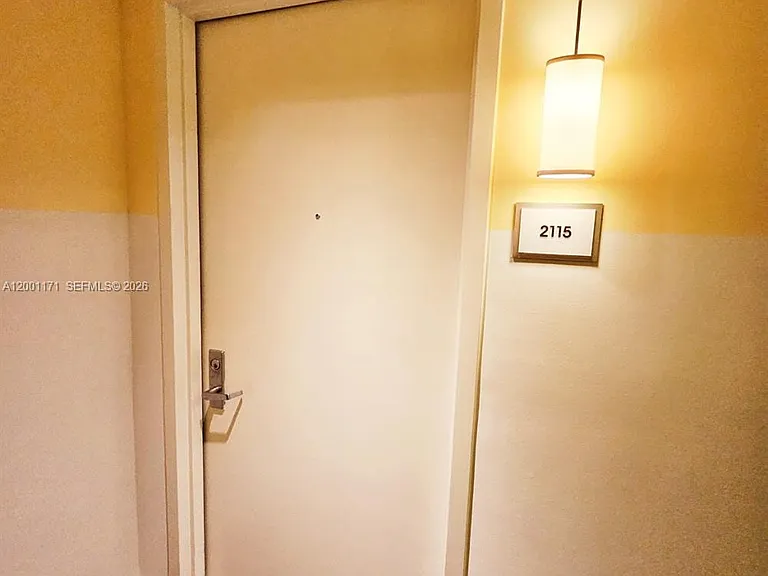475 Brickell Ave #2115 — Photo 2