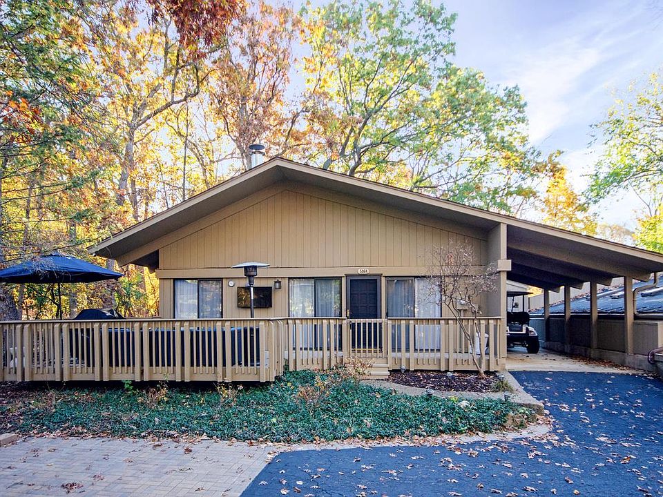 1st image of 516 Abbey Springs DRIVE #A
