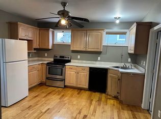 366 County Street 2 #1, New Bedford, MA 02740