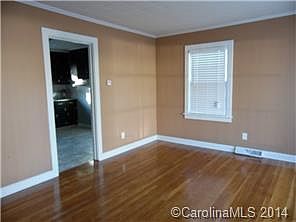 3rd image of 907 N 11th St