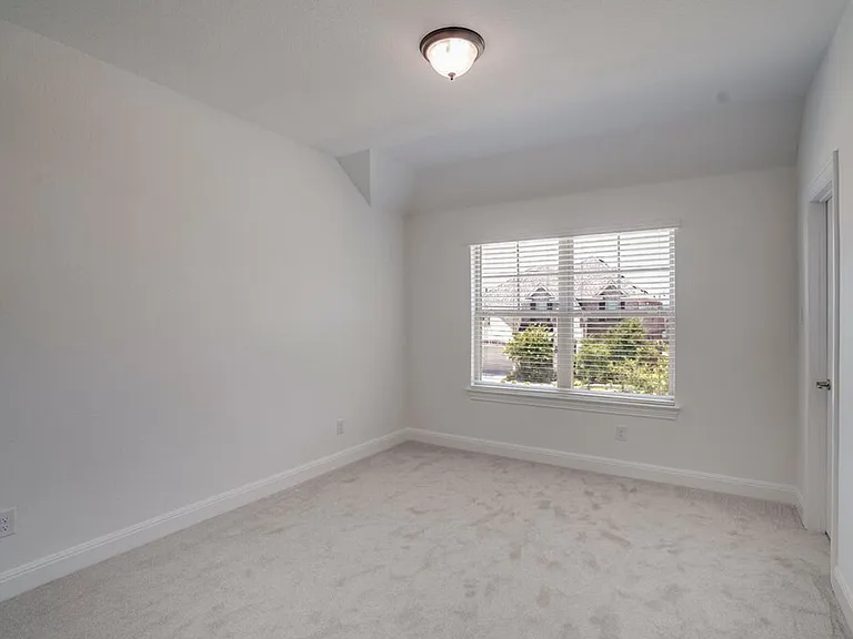 2920 Hadley Way — Photo 15
