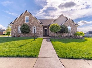 2834 Zachery Ct, Newburgh, IN 47630