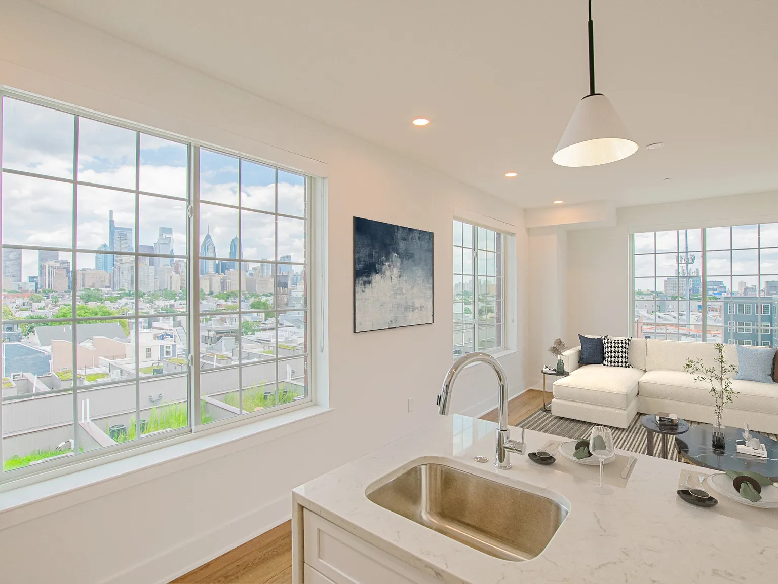 The Howell - 2101 Washington Ave — Photo 2