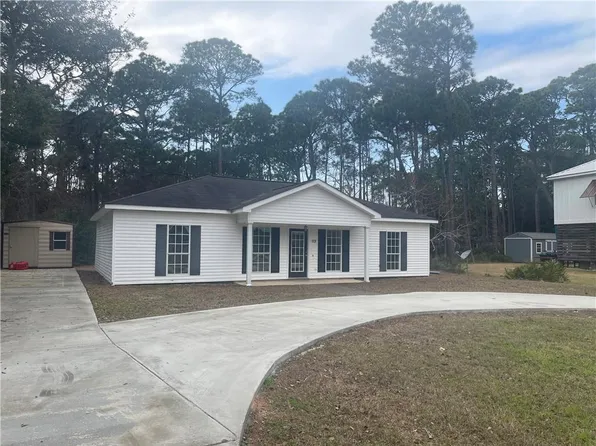 119 Epinet St, Dauphin Island, AL 36528