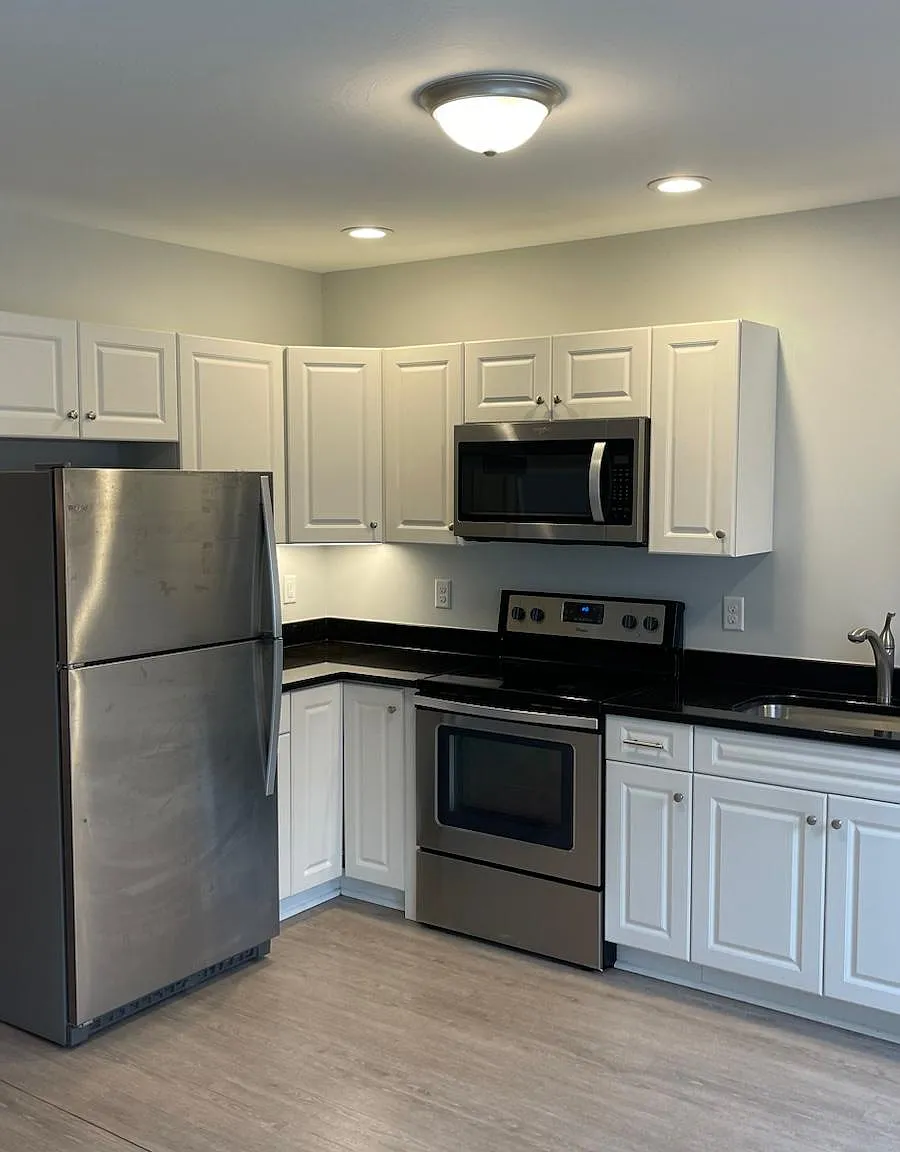 2 bed, 1.5 bath, 1050 sqft, $2,600 — Photo 1