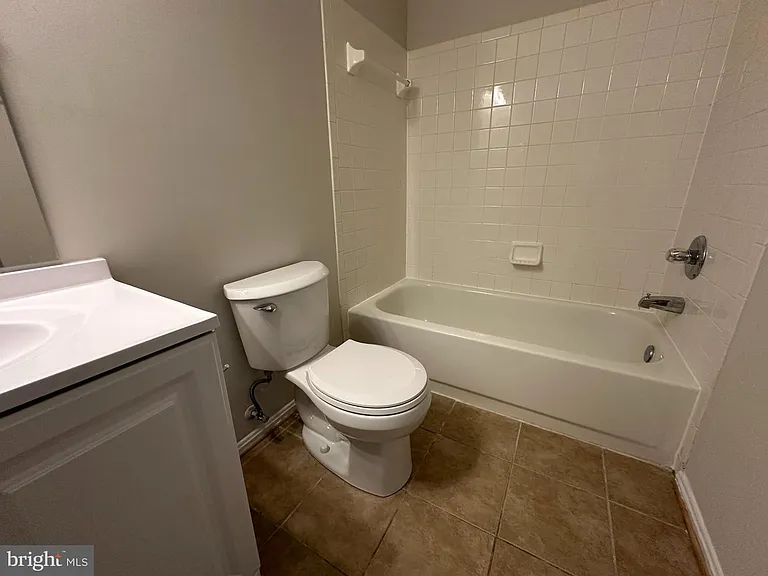 13112 Quail Creek Ln — Photo 23