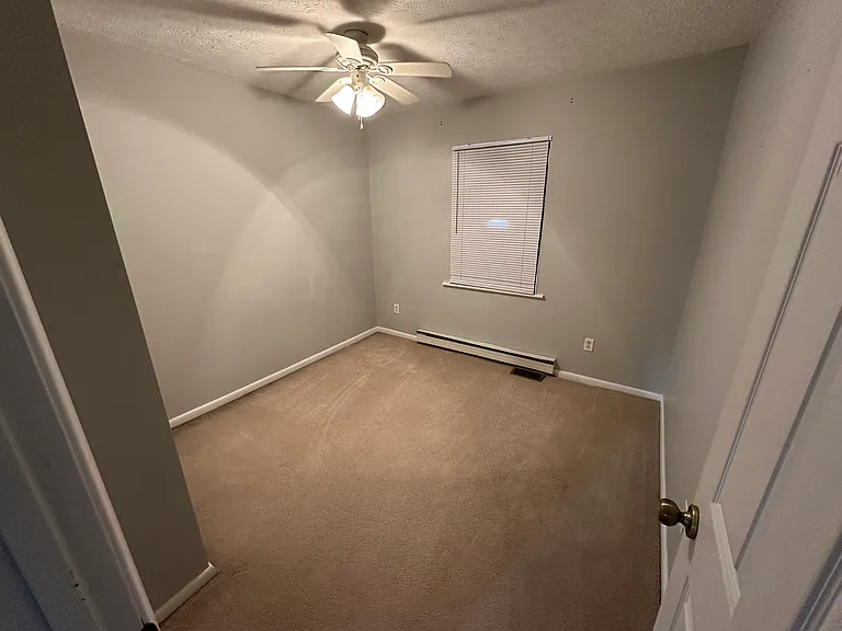 3484 Cheyenne Trl NE — Photo 10