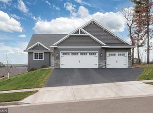 6434 Burr Oak Ln, Eau Claire, WI 54703