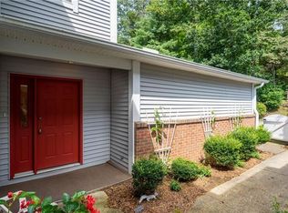 114 Lakeview Ct, Brevard, NC 28712