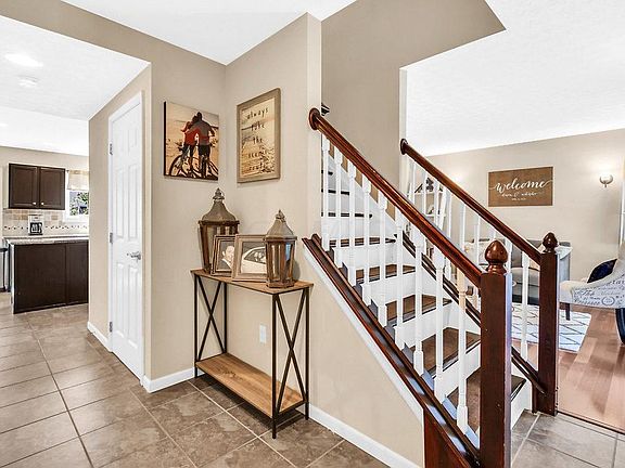 5th image of 3439 Natalie Dr