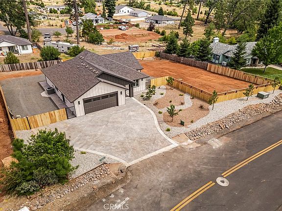 4th image of 1586 Gate Ln