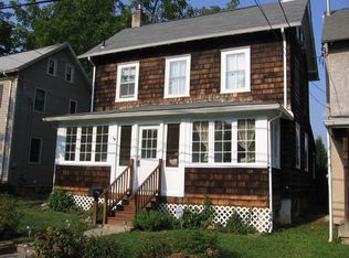 725 Miller St, Bryn Mawr, PA 19010