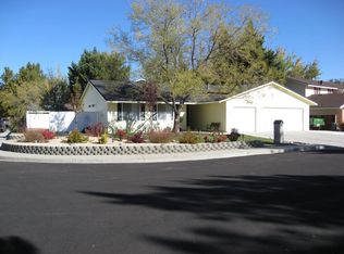4555 Noche Ln, Reno, NV 89502