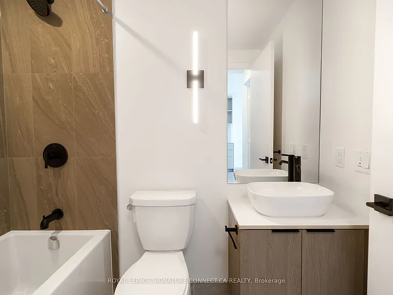 1185 Dupont St #610 — Photo 17