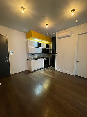 Rented by Hagstrom Management Inc | media 14