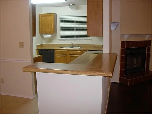 12706 Nantucket Dr — Photo 16
