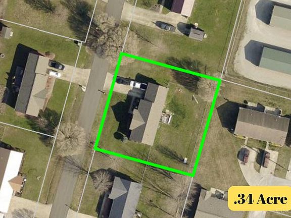 3rd image of 105 Heritage Blvd
