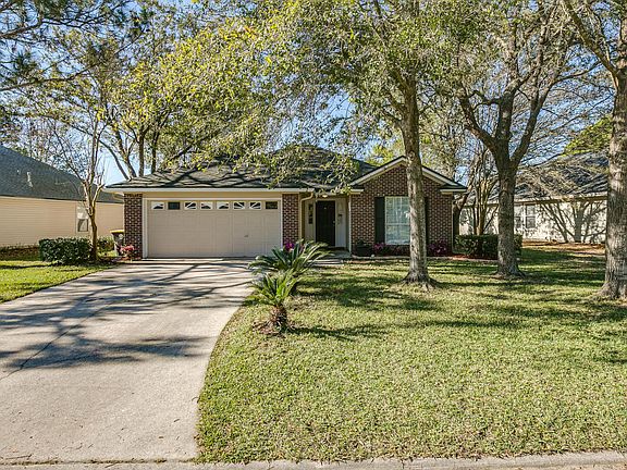 3rd image of 8972 Bridgecreek Dr