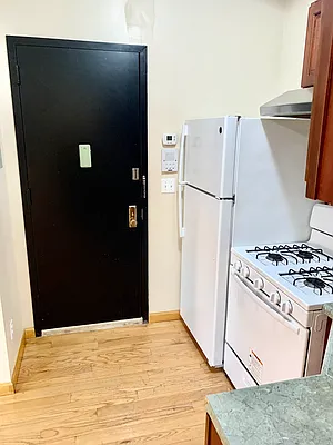 Rented by Roomeze | media 7