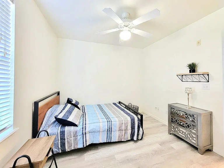 1220 SW 1st Ave #209 — Photo 12