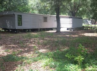 2142 NE 165th St, Citra, FL 32113