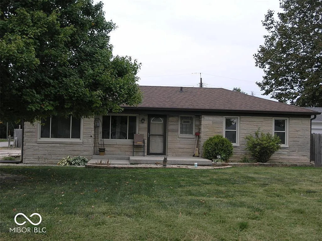 3456 S Sadlier Dr photo 1