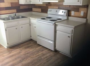220 W Washington St #5521115, Marengo, IA 52301