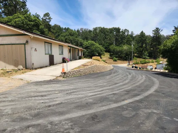 819 Lewis Rd, Royal Oaks, CA 95076