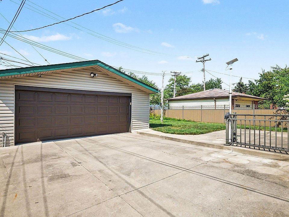 18039 Summer Ln S, photo 20